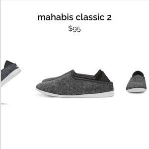 NEW Mahabis Slippers